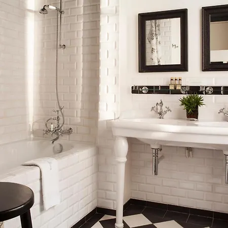 Sainte-beuve Отель 4*