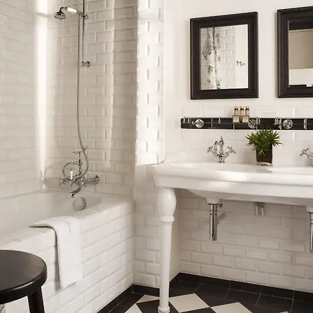 Sainte-beuve Отель 4*