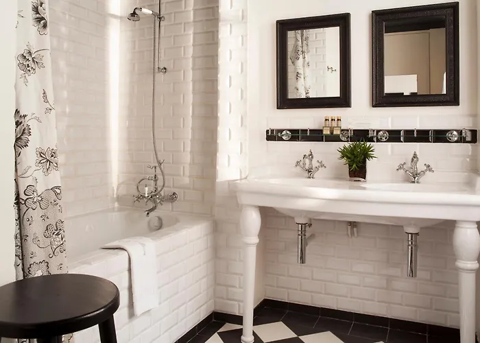 Sainte-beuve Hotel 4*