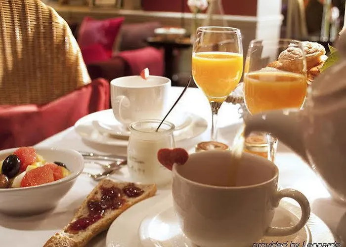 Hotel Sainte-beuve 4*