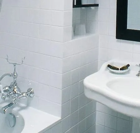 Hotel Sainte-beuve 4*